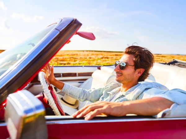 Luxury vs Budget Car Rentals in El Salvador for Travellers Seeking the Perfect Ride