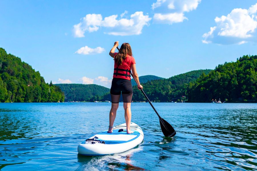 Your Perfect Day Trip to Lake Coatepeque Stunning Views and Local Flavours Await